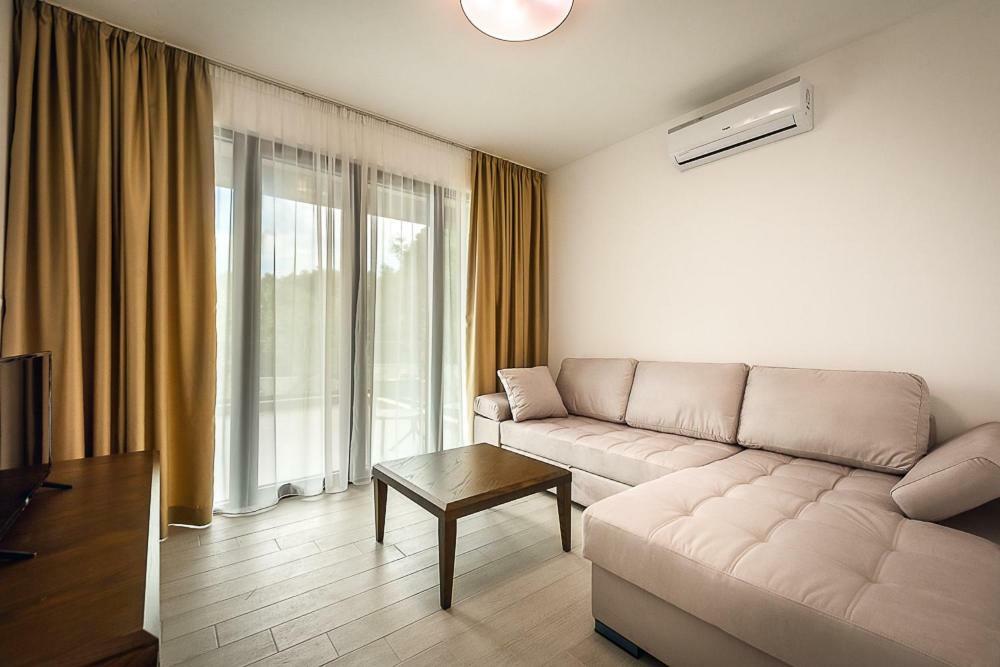 Adria Lux Apartmens 2 Sveti Stefan Exterior foto