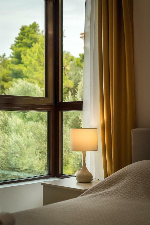 Adria Lux Apartmens 2 Sveti Stefan Exterior foto