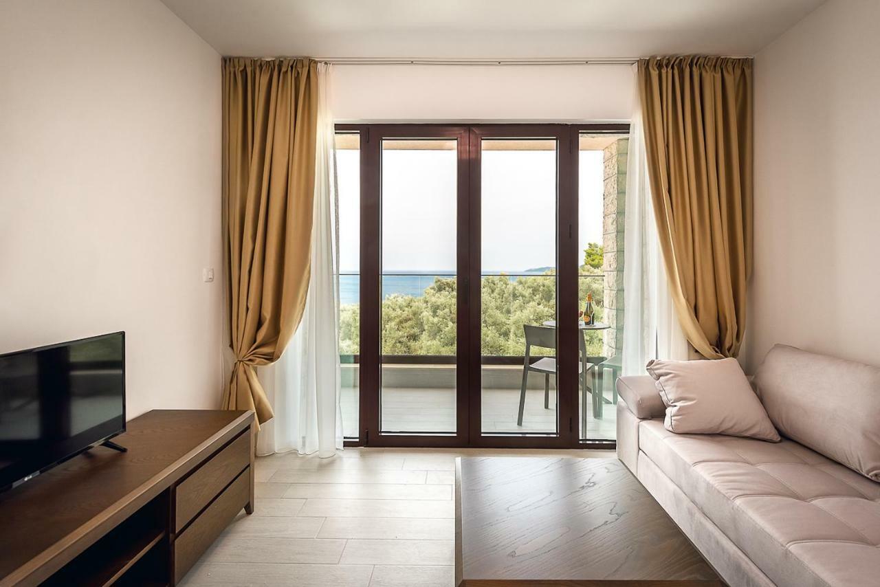 Adria Lux Apartmens 2 Sveti Stefan Exterior foto